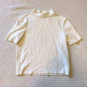 Zara short sleeve sweater in white (size XS)
